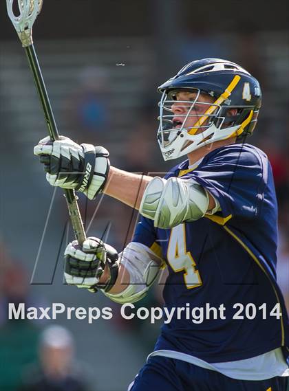 Thumbnail 2 in Victor vs. Hamburg (NYSPHSAA Class B Regional Final) photogallery.