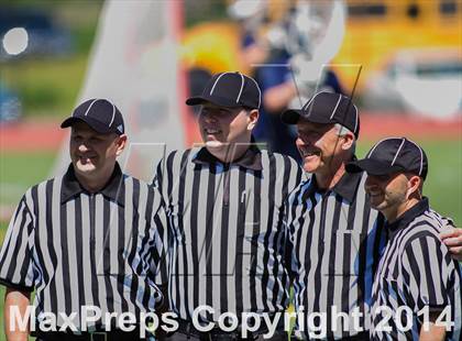 Thumbnail 2 in Victor vs. Hamburg (NYSPHSAA Class B Regional Final) photogallery.