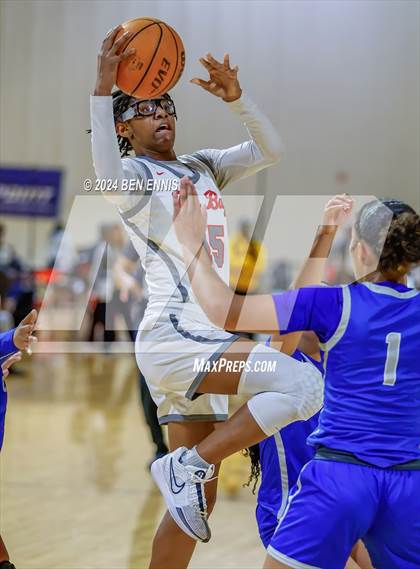 Thumbnail 2 in Campbell vs. Palm Bay (She Got Game Classic) photogallery.