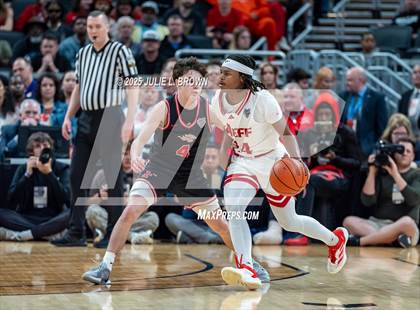 Thumbnail 1 in Fishers vs. Jeffersonville (IHSAA 4A Final) photogallery.