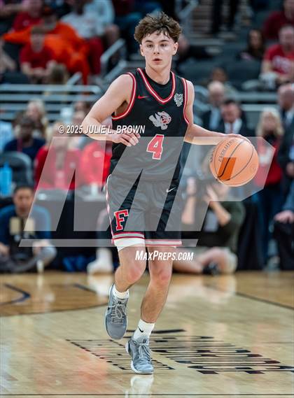 Thumbnail 3 in Fishers vs. Jeffersonville (IHSAA 4A Final) photogallery.