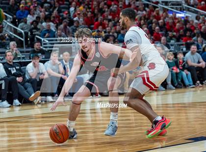 Thumbnail 2 in Fishers vs. Jeffersonville (IHSAA 4A Final) photogallery.