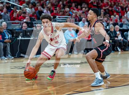 Thumbnail 1 in Fishers vs. Jeffersonville (IHSAA 4A Final) photogallery.