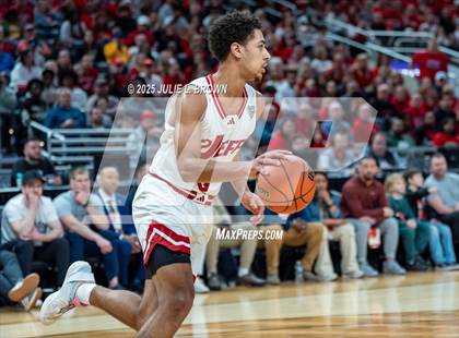 Thumbnail 1 in Fishers vs. Jeffersonville (IHSAA 4A Final) photogallery.