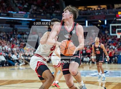 Thumbnail 3 in Fishers vs. Jeffersonville (IHSAA 4A Final) photogallery.