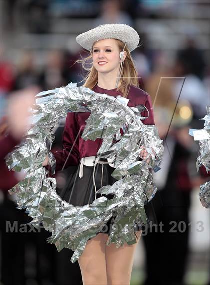 Thumbnail 3 in A&M Consolidated vs. Longview (UIL 5A Region 2 Semifinal) photogallery.