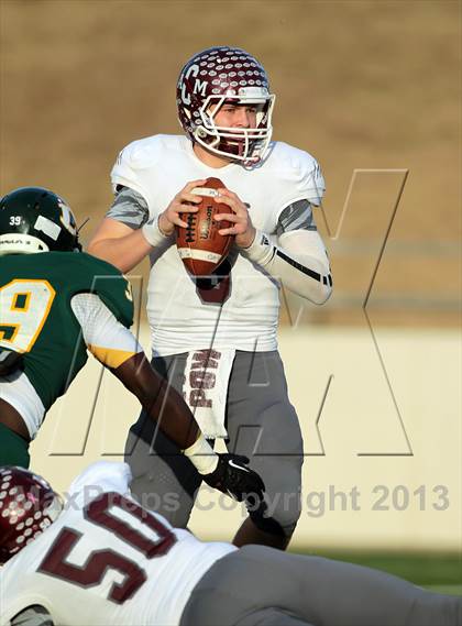 Thumbnail 1 in A&M Consolidated vs. Longview (UIL 5A Region 2 Semifinal) photogallery.