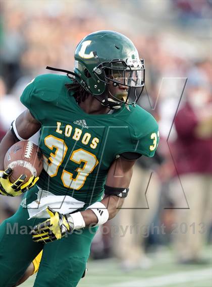 Thumbnail 1 in A&M Consolidated vs. Longview (UIL 5A Region 2 Semifinal) photogallery.