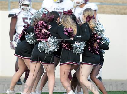 Thumbnail 3 in A&M Consolidated vs. Longview (UIL 5A Region 2 Semifinal) photogallery.