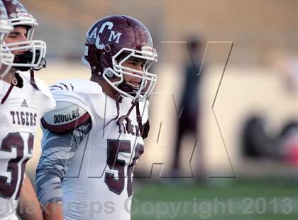 Thumbnail 1 in A&M Consolidated vs. Longview (UIL 5A Region 2 Semifinal) photogallery.