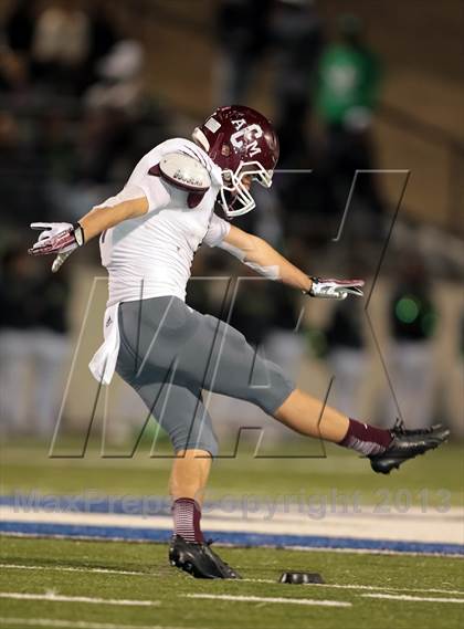 Thumbnail 1 in A&M Consolidated vs. Longview (UIL 5A Region 2 Semifinal) photogallery.