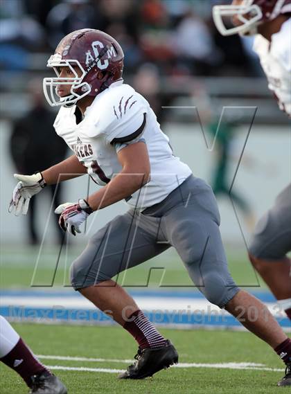 Thumbnail 1 in A&M Consolidated vs. Longview (UIL 5A Region 2 Semifinal) photogallery.