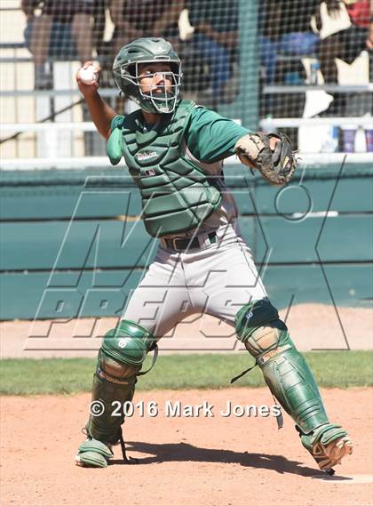 Thumbnail 2 in San Pasqual Valley vs. Phoenix Christian (Salt River/Chandler Prep Tournament) photogallery.
