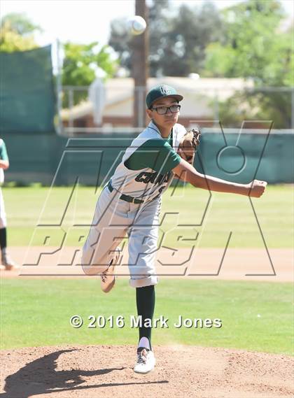 Thumbnail 1 in San Pasqual Valley vs. Phoenix Christian (Salt River/Chandler Prep Tournament) photogallery.