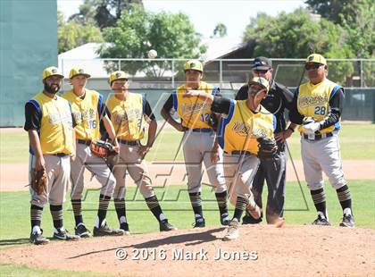 Thumbnail 1 in San Pasqual Valley vs. Phoenix Christian (Salt River/Chandler Prep Tournament) photogallery.