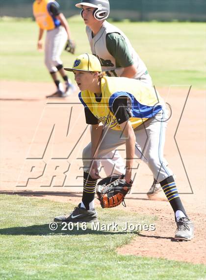 Thumbnail 3 in San Pasqual Valley vs. Phoenix Christian (Salt River/Chandler Prep Tournament) photogallery.