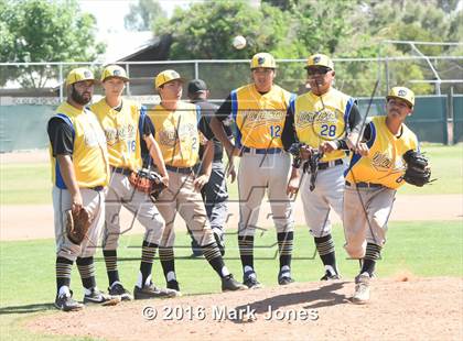 Thumbnail 2 in San Pasqual Valley vs. Phoenix Christian (Salt River/Chandler Prep Tournament) photogallery.