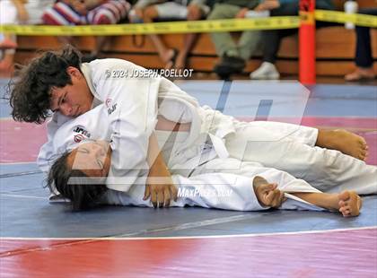 Thumbnail 2 in Waiakea Tournament photogallery.