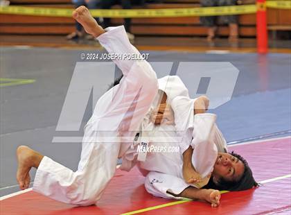 Thumbnail 3 in Waiakea Tournament photogallery.