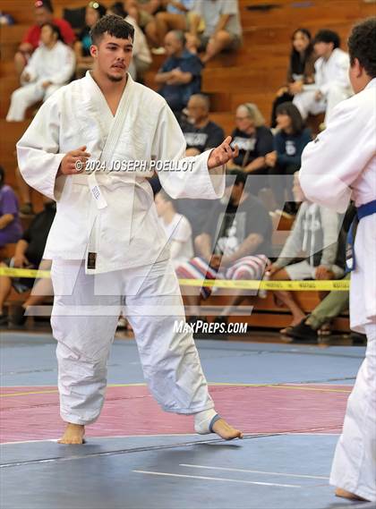 Thumbnail 1 in Waiakea Tournament photogallery.
