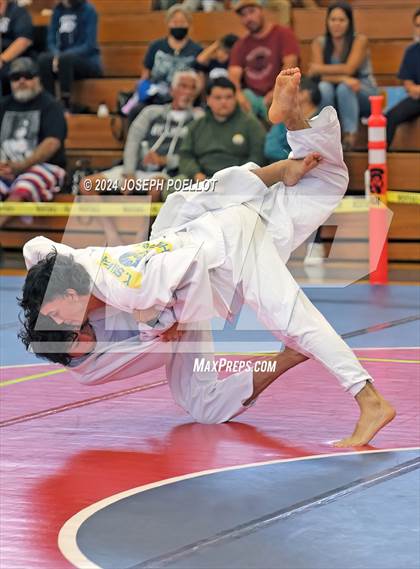 Thumbnail 1 in Waiakea Tournament photogallery.