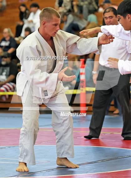 Thumbnail 2 in Waiakea Tournament photogallery.