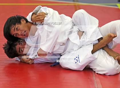 Thumbnail 2 in Waiakea Tournament photogallery.