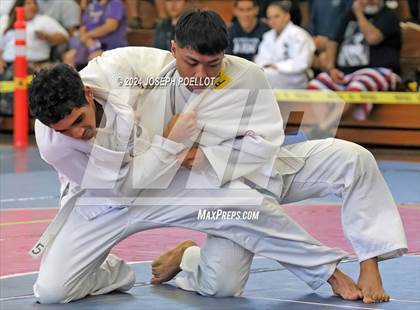 Thumbnail 3 in Waiakea Tournament photogallery.