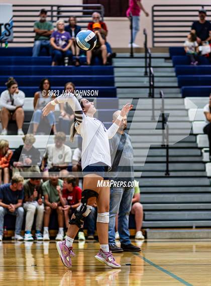 Thumbnail 3 in Central Linn @ East Linn Christian Academy photogallery.