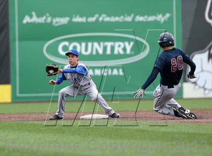 Thumbnail 2 in Columbia vs. Gibault photogallery.