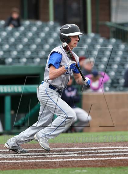 Thumbnail 3 in Columbia vs. Gibault photogallery.