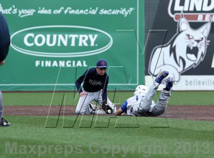 Thumbnail 2 in Columbia vs. Gibault photogallery.