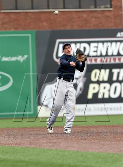 Thumbnail 1 in Columbia vs. Gibault photogallery.