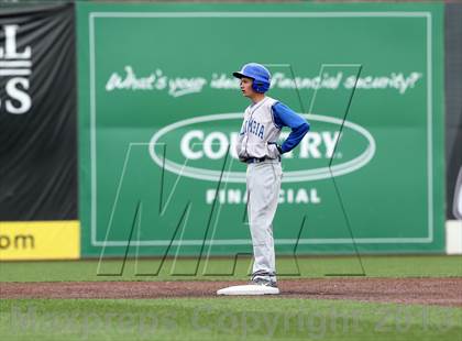 Thumbnail 2 in Columbia vs. Gibault photogallery.