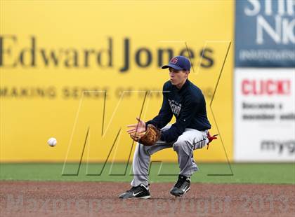 Thumbnail 3 in Columbia vs. Gibault photogallery.