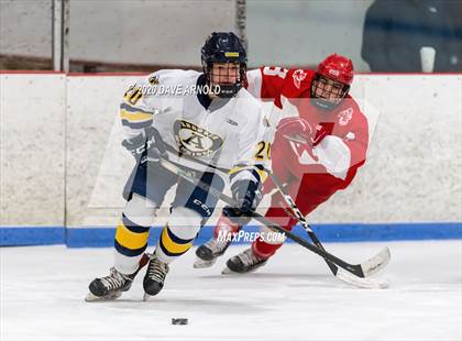 Thumbnail 2 in Waltham @ Andover photogallery.