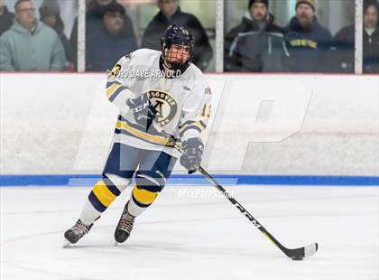 Thumbnail 1 in Waltham @ Andover photogallery.