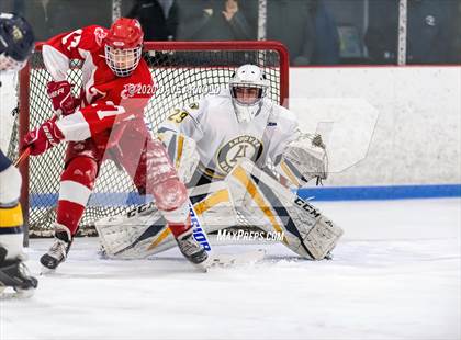 Thumbnail 1 in Waltham @ Andover photogallery.