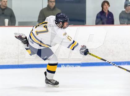 Thumbnail 1 in Waltham @ Andover photogallery.