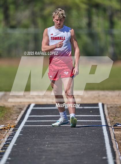 Thumbnail 1 in Dog Pound Invitational (Long Jump) photogallery.