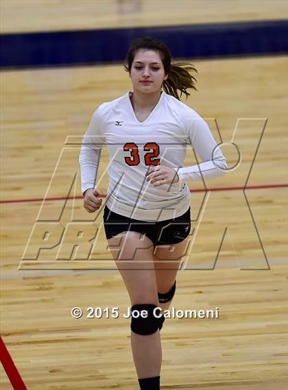Thumbnail 1 in Burbank vs Lanier [Sidney] photogallery.