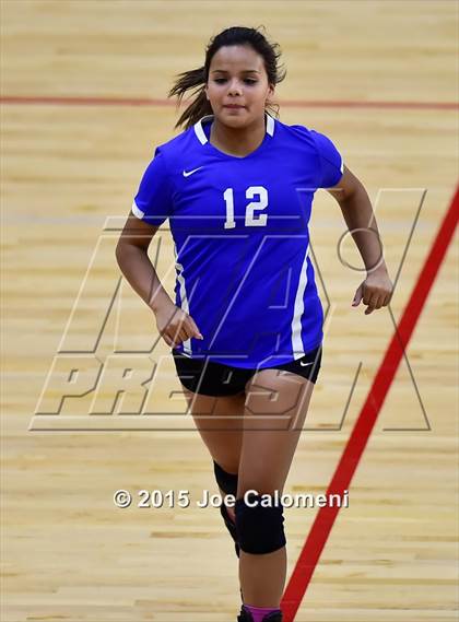 Thumbnail 1 in Burbank vs Lanier [Sidney] photogallery.
