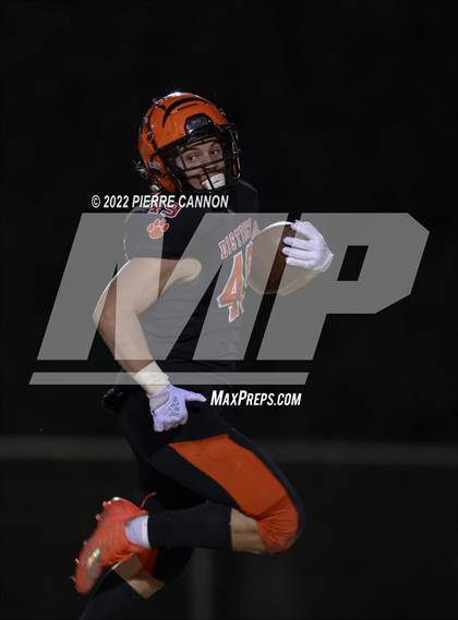 Thumbnail 1 in Warren County vs Brentsville District (VHSL Class 3 Region Final) photogallery.