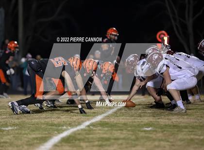 Thumbnail 3 in Warren County vs Brentsville District (VHSL Class 3 Region Final) photogallery.