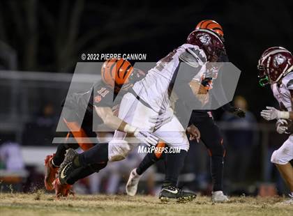 Thumbnail 3 in Warren County vs Brentsville District (VHSL Class 3 Region Final) photogallery.