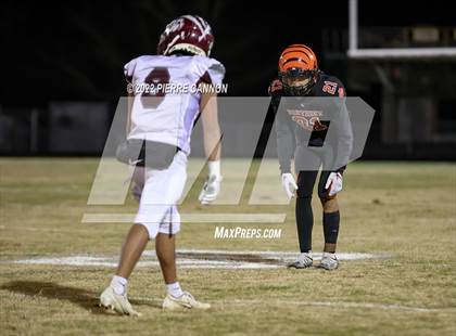 Thumbnail 3 in Warren County vs Brentsville District (VHSL Class 3 Region Final) photogallery.