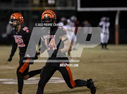 Thumbnail 1 in Warren County vs Brentsville District (VHSL Class 3 Region Final) photogallery.