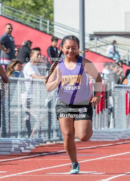 Thumbnail 3 in MVAL Track and Field Championships (Day 1-Fr. So. Girls Track Events) photogallery.