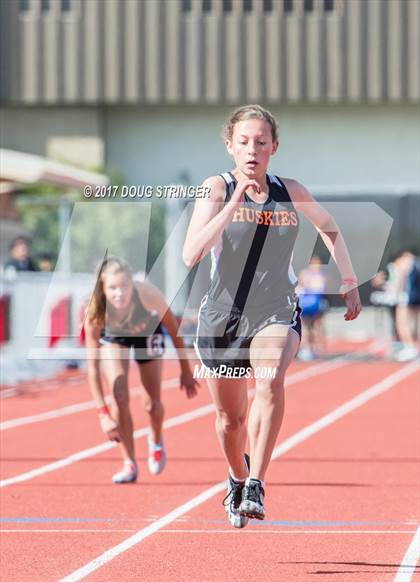 Thumbnail 2 in MVAL Track and Field Championships (Day 1-Fr. So. Girls Track Events) photogallery.