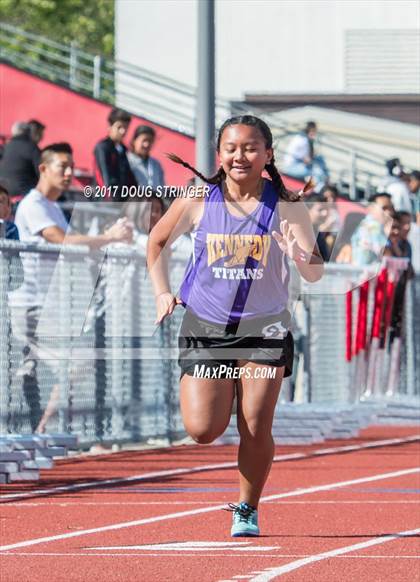 Thumbnail 1 in MVAL Track and Field Championships (Day 1-Fr. So. Girls Track Events) photogallery.
